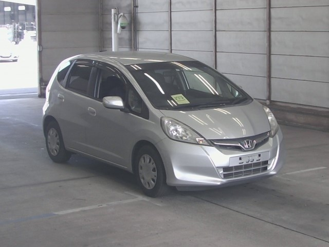 2013 HONDA FIT 